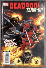 Load image into Gallery viewer, Deadpool Team-Up No. #897 2010 Marvel Comics