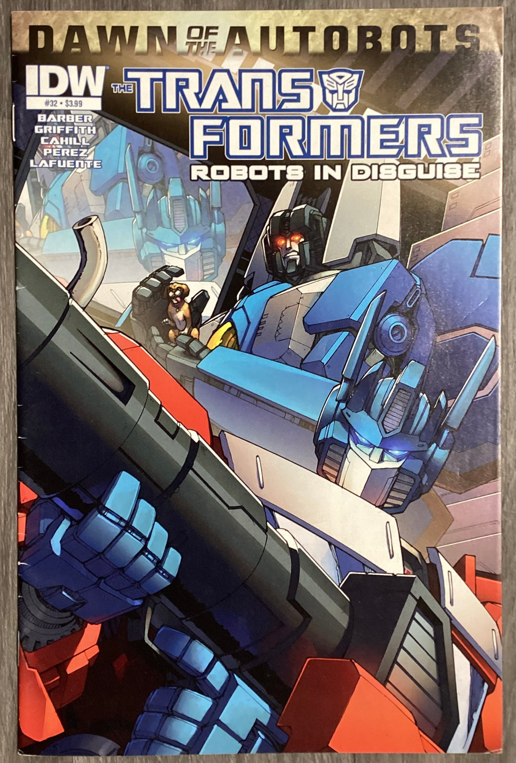 The Transformers: Robots in Disguise No. #32 2014 IDW Comics