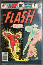 Load image into Gallery viewer, The Flash No. #242 1976 DC Comics
