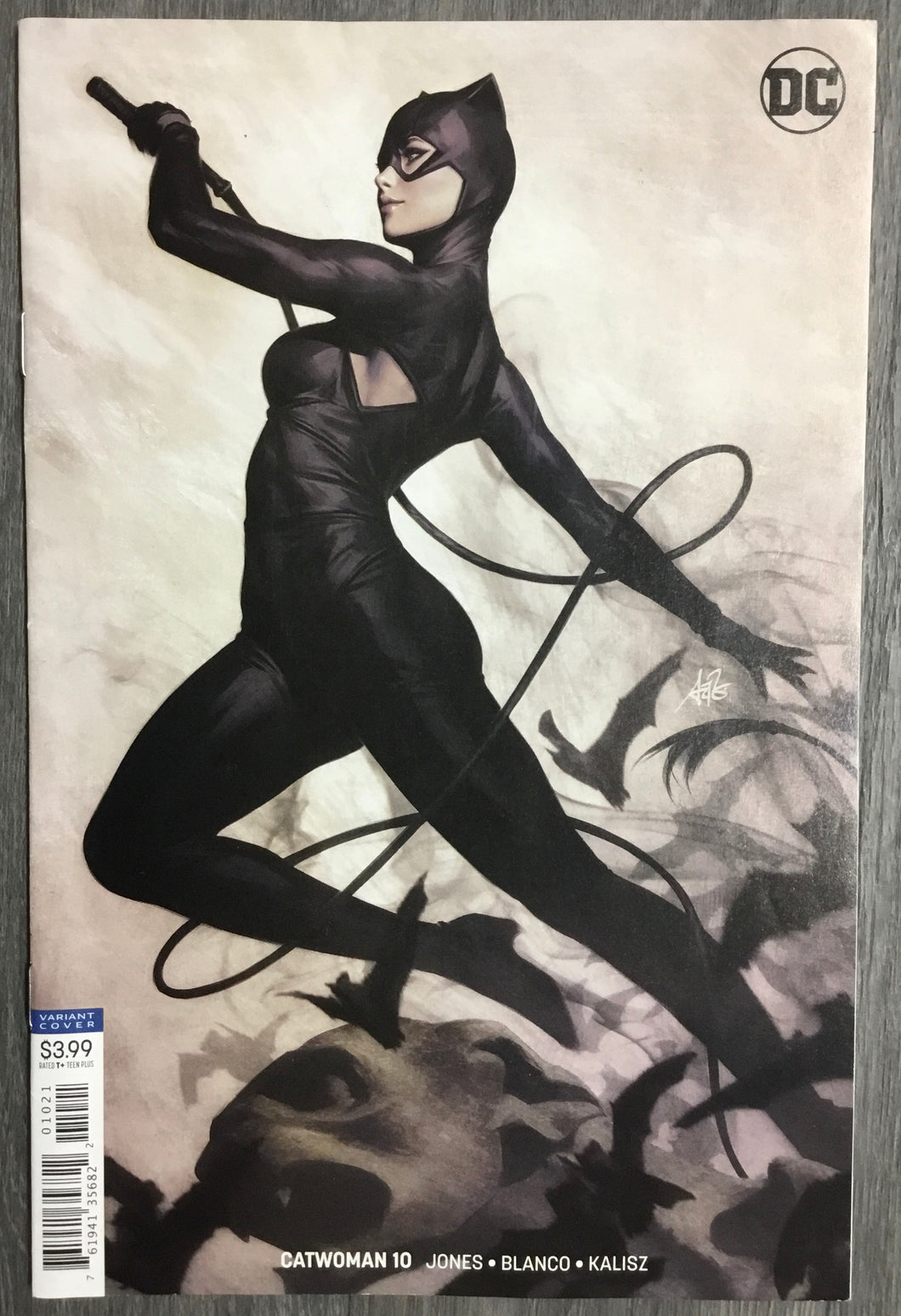 Catwoman No. #10 2019 DC Comics