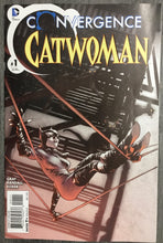 Load image into Gallery viewer, Convergence: Catwoman No. #1 2015 DC Comics
