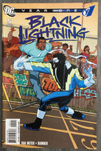 Load image into Gallery viewer, Black Lightning: Year One No. #5 2009 DC Comics
