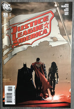 Load image into Gallery viewer, Justice League of America No. #31 2009 DC Comics
