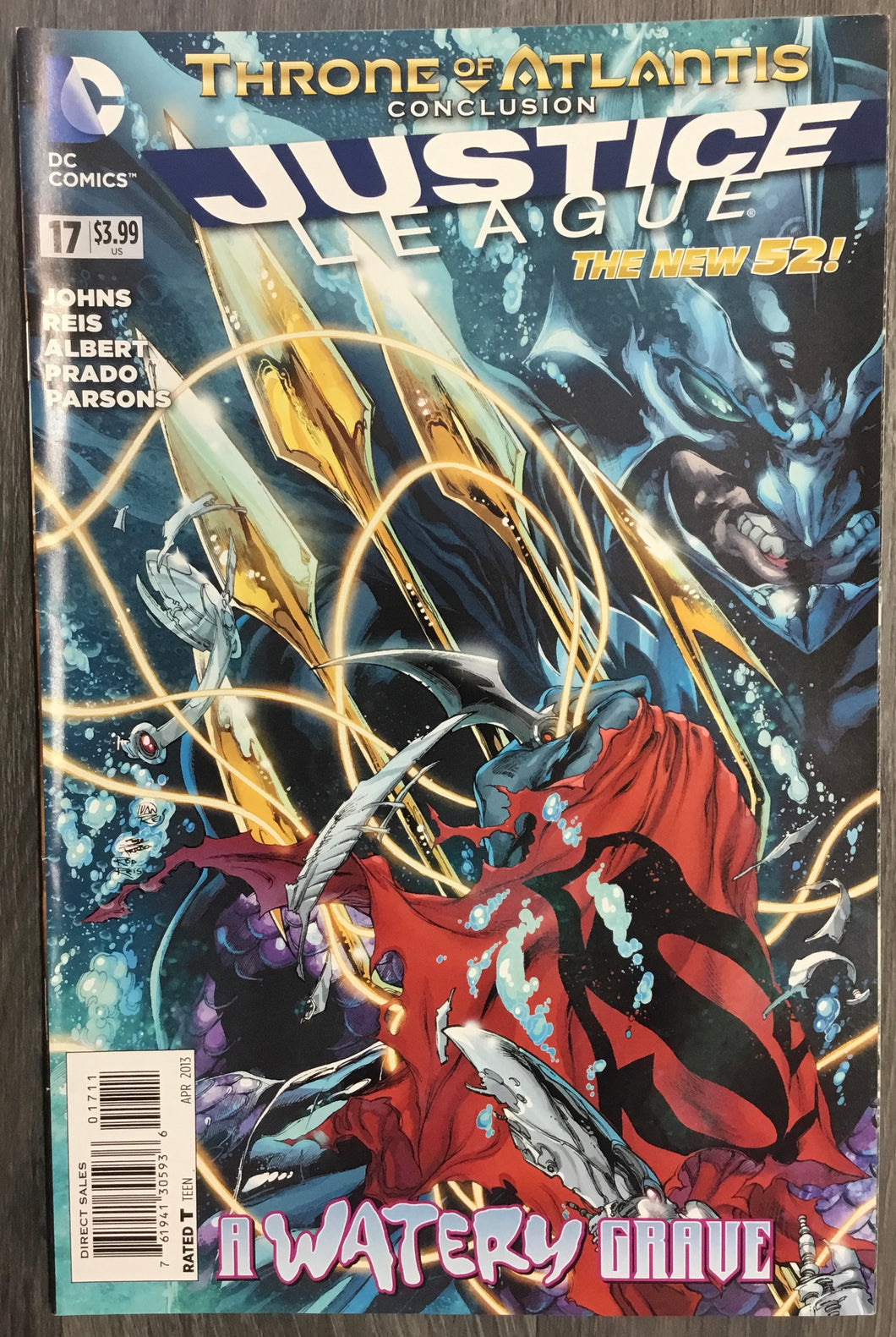 Justice League (New 52) No. #17 2013 DC Comics