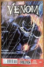 Load image into Gallery viewer, Venom No. #31 2013 Marvel Comics
