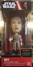 Load image into Gallery viewer, Rey Bobble-Head
