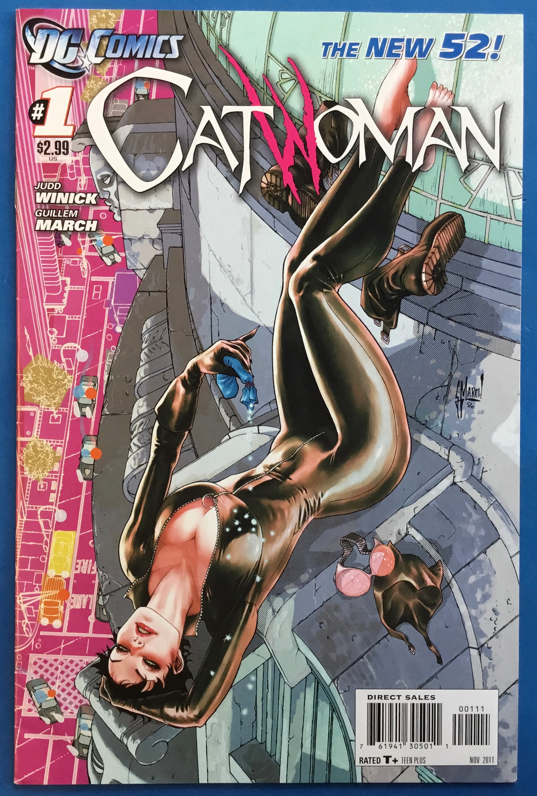 Catwoman No. #1 2011 DC Comics