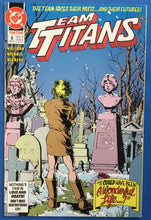 Load image into Gallery viewer, Team Titans No. #6 1993 DC Comics
